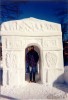 I'm 1,92m, so you can estimate how tall this triumphal arch is.